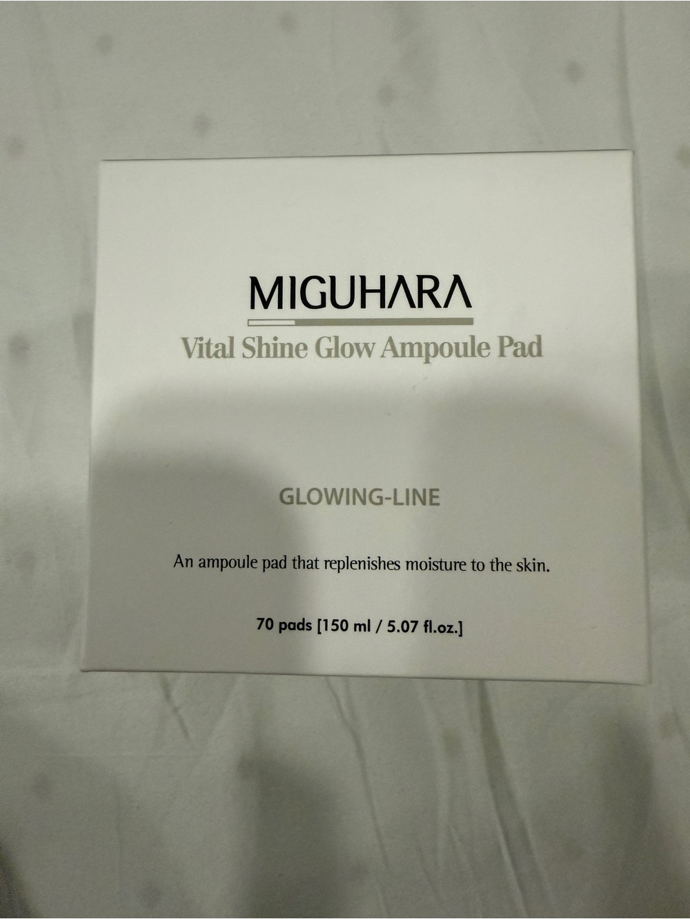 Vital Shine Glow Ampoule Pad - White